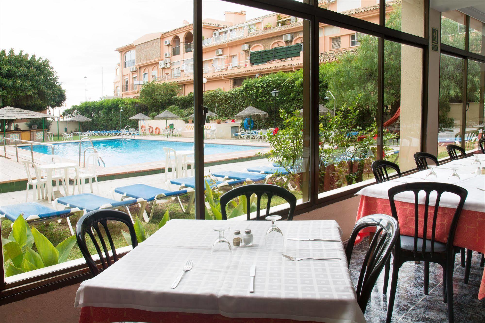 Medplaya Hotel Alba Beach ベナルマデナ エクステリア 写真