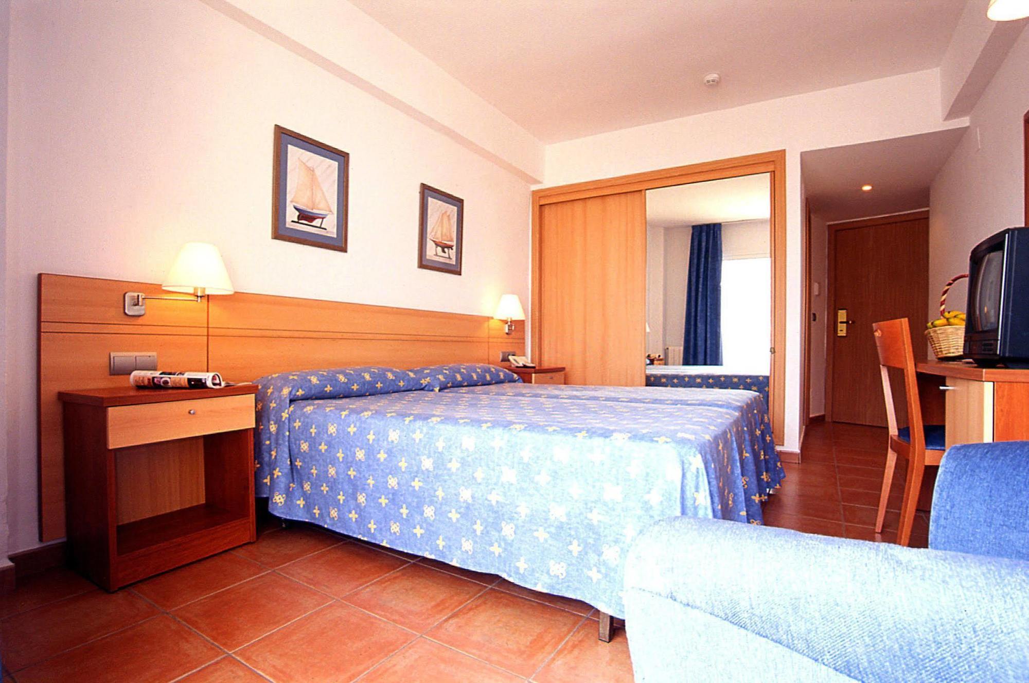 Medplaya Hotel Alba Beach ベナルマデナ エクステリア 写真